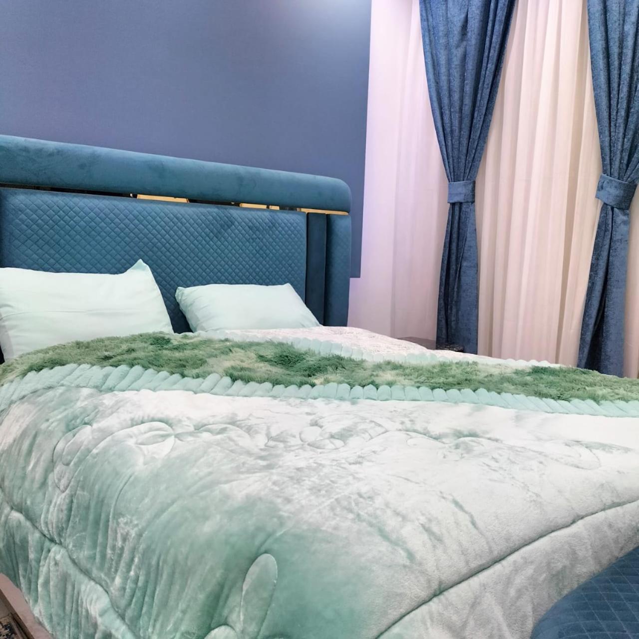 Apartment مفرشة بالكامل 200م2 بارقي مكان عباس العقاد مدينة نصر