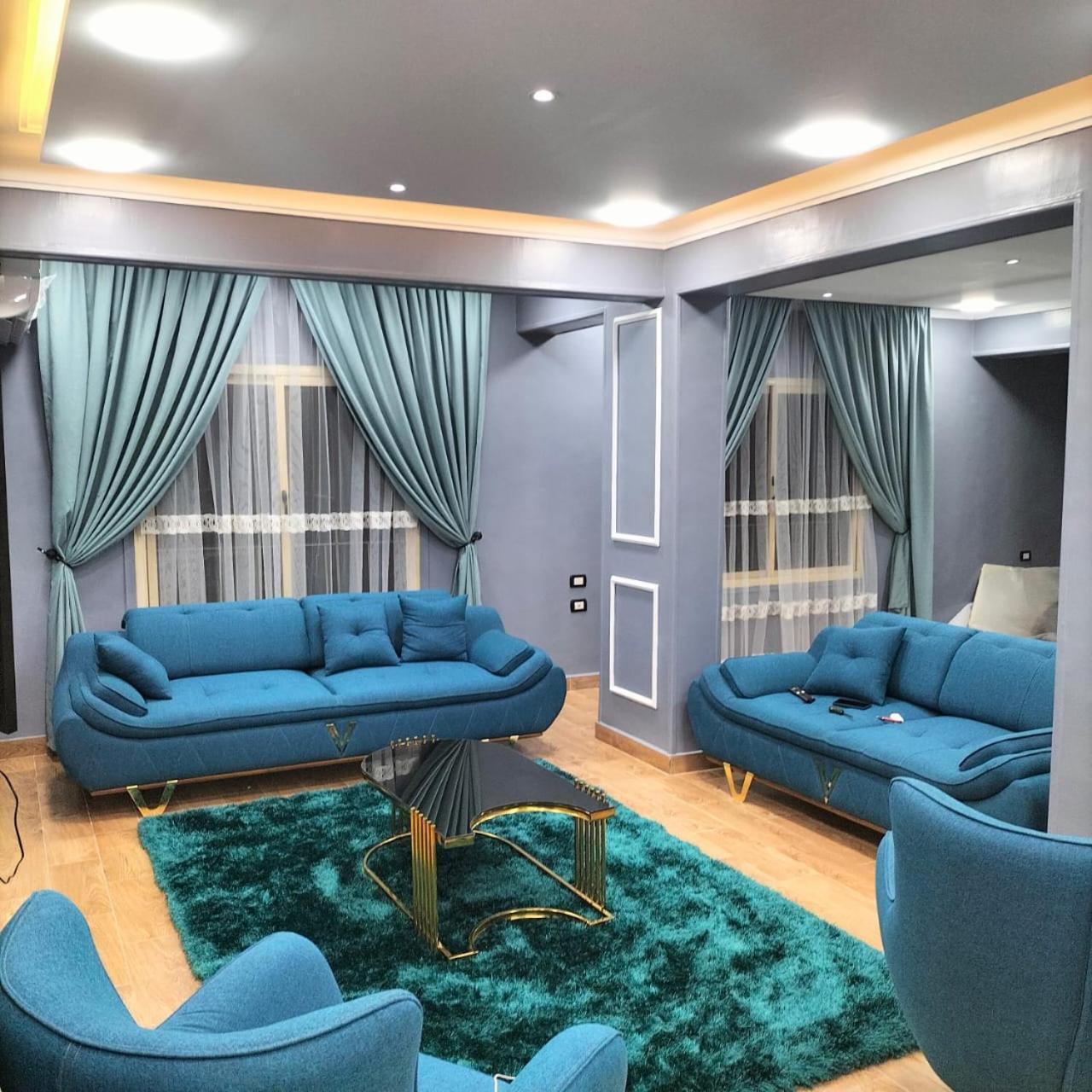 مفرشة بالكامل 200م2 بارقي مكان عباس العقاد مدينة نصر Apartment Cairo
