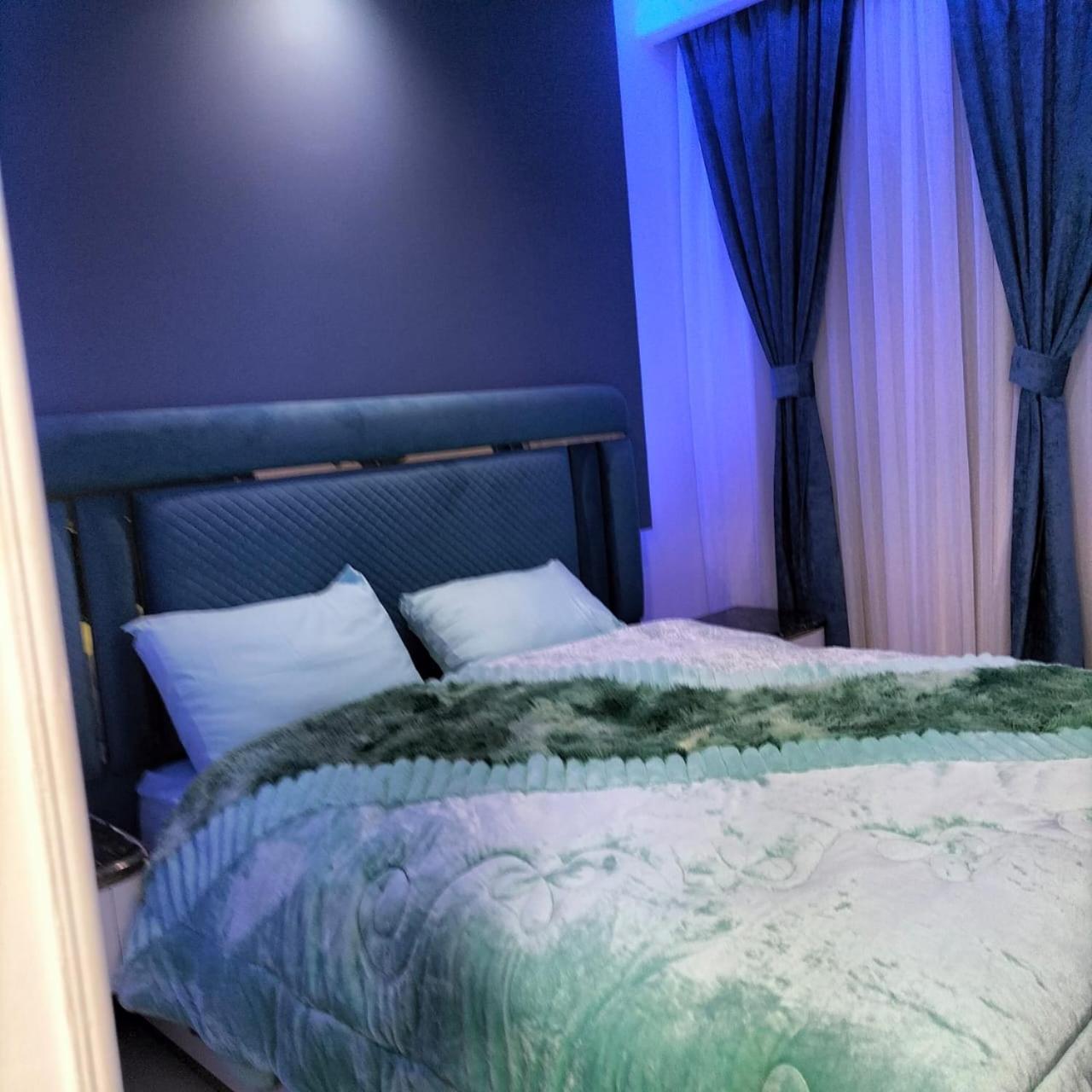 Apartment مفرشة بالكامل 200م2 بارقي مكان عباس العقاد مدينة نصر Cairo